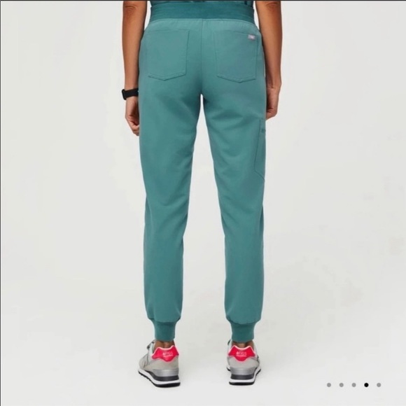 SOLD FIGS Limited Edition Hydrogreen Zamora Joggers - Picture 2 of 6